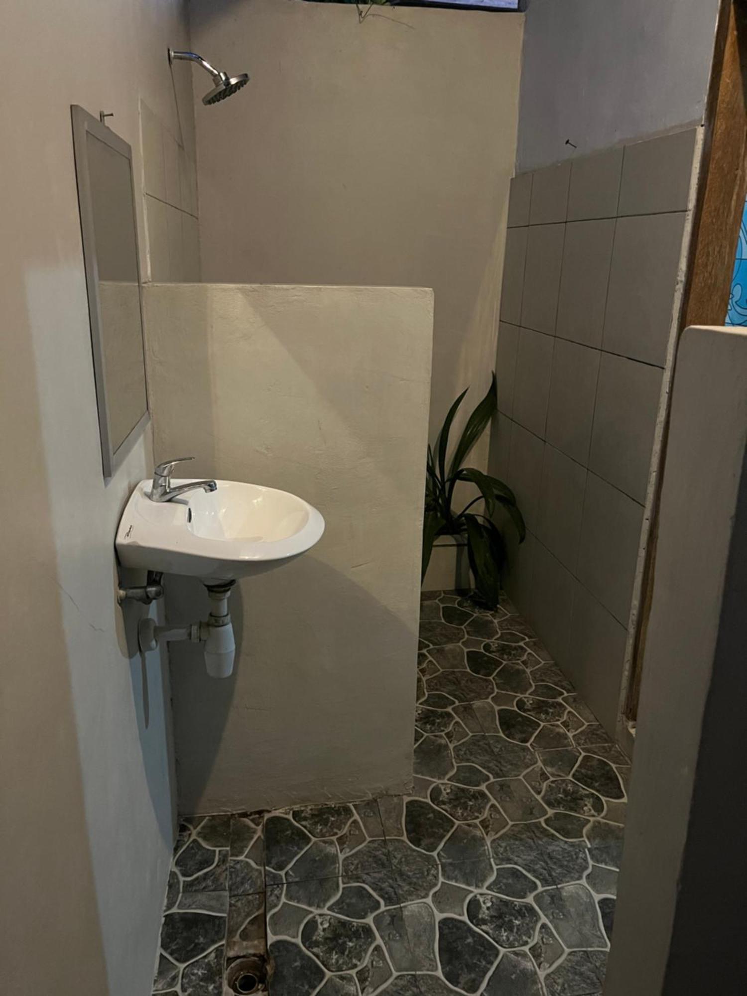 Kebun Homestay Kuta  Buitenkant foto