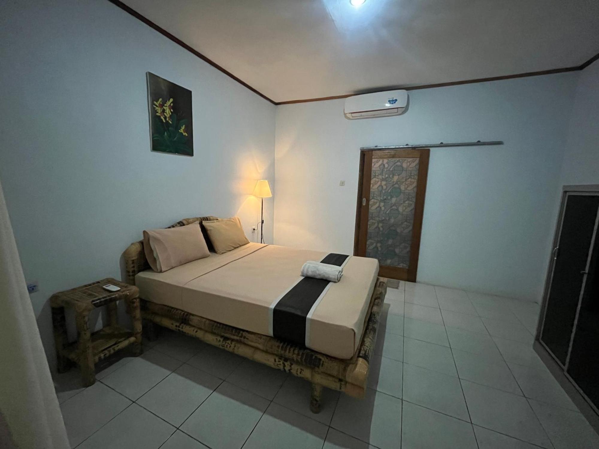 Kebun Homestay Kuta  Buitenkant foto
