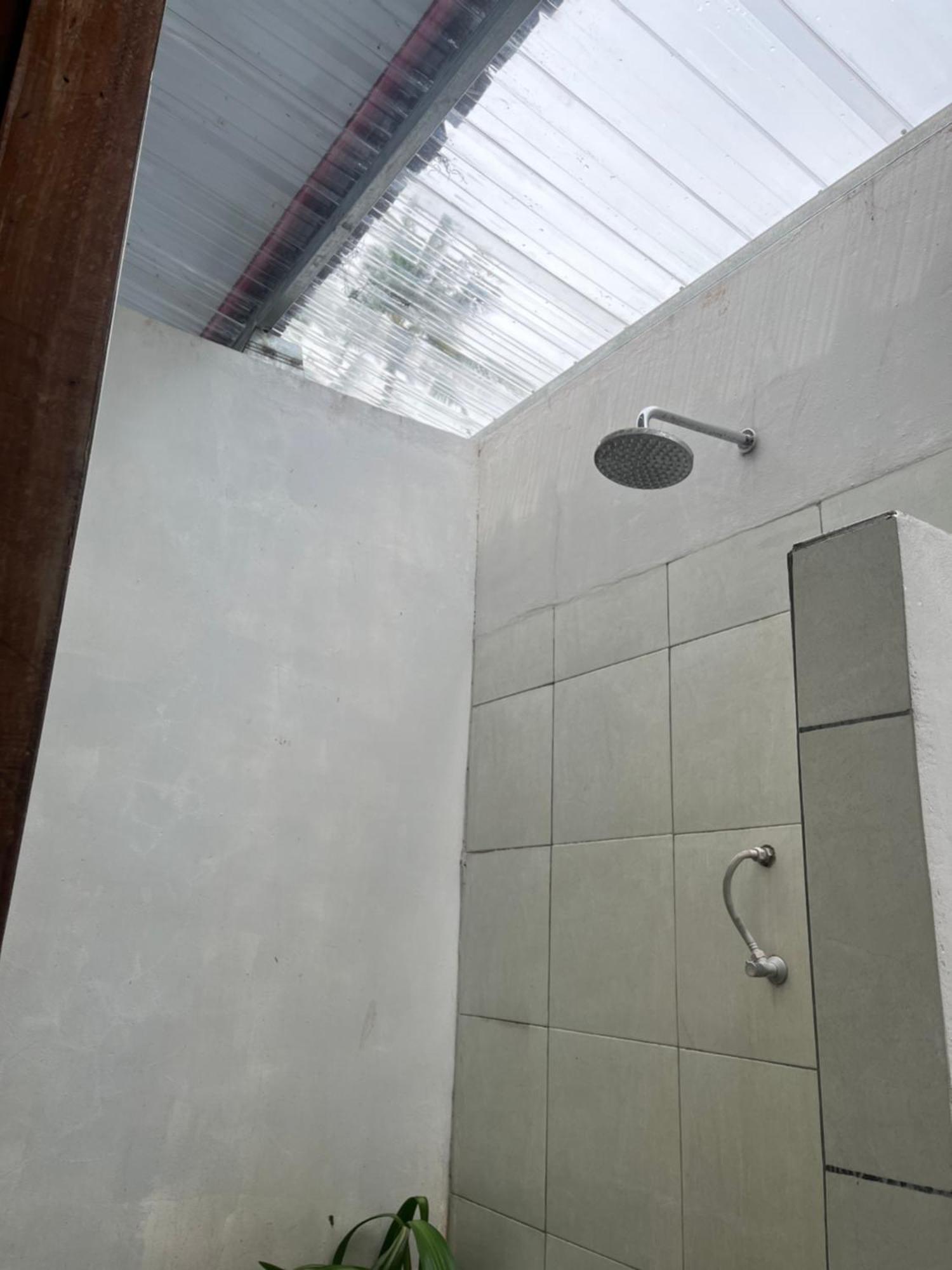 Kebun Homestay Kuta  Buitenkant foto